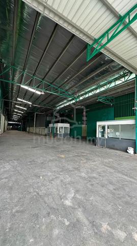 Menglembu detached factory with office for rent 1