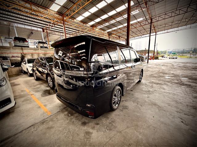 2023 Toyota VOXY 2.0 S-G (A) - 2