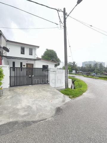 Full Loan Permas Jaya Double Storey Low Cost Corner 1