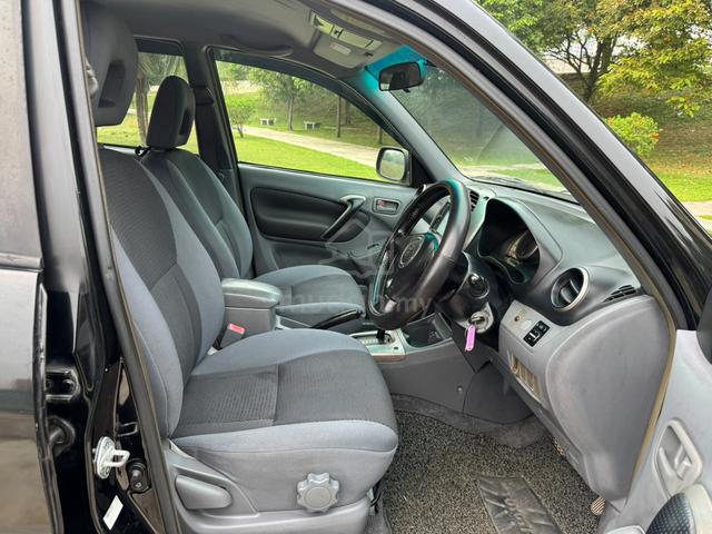 2000 Toyota RAV4 1.8 (A) On the Road - 5