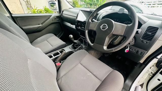 2015 Nissan NAVARA 2.5Turbo(Manua) 4x4 6Speed - 3