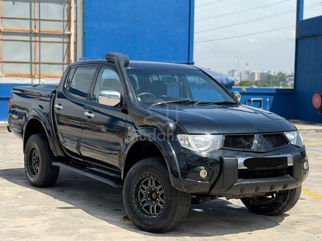 2010 Mitsubishi TRITON 2.5 FACELIFT (A) - 1