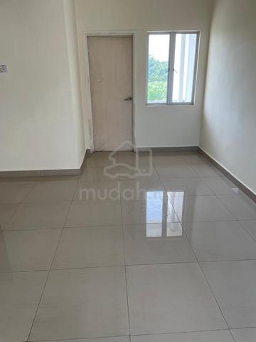 Bandar Sri Permaisuri Sommerset Close 4 Bedrooms Townhouse for Rent 5