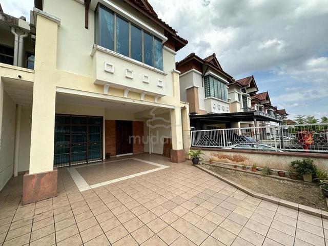 Bukit Impian Emas Skudai Kempas Double Sty House For RENT 1