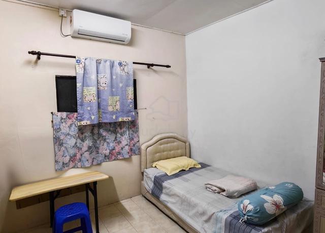 Room for rent Prefer Chinese 1