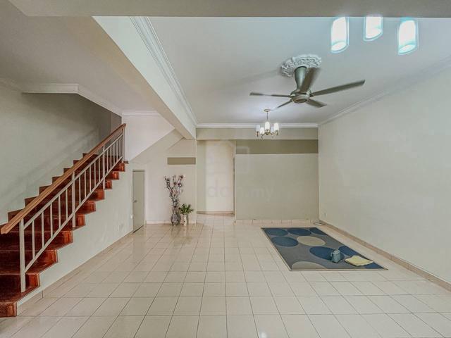 FULLY RENO!! 2 Storey Terrace Bandar Putra Permai Seri Kembangan 4