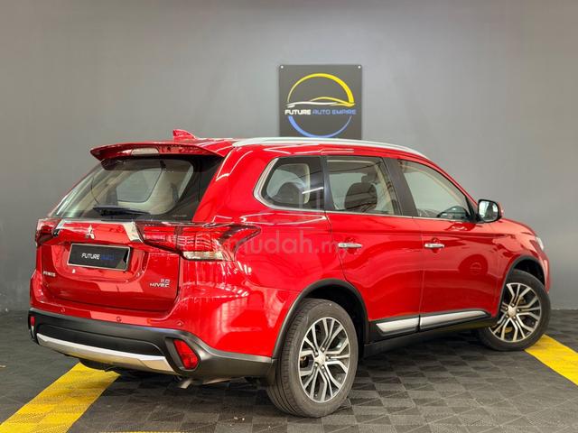 Mitsubishi OUTLANDER 2.0 4WD (A) / 7 SEATER MPV - 4