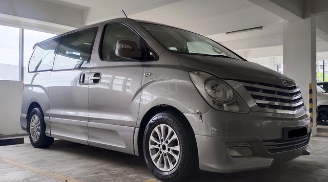 2012 Hyundai GRAND STAREX 2.5 ROYALE FACELIFT (A) - 1