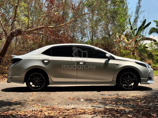 2017 Toyota COROLLA ALTIS 1.8G 2year WARRANTY - 3