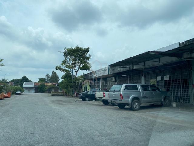 Puchong Single Storey Link Factory 5