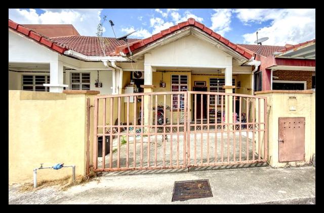 BOOKING 1K 🔥 GUARDED NEAR MRT 1 Storey Dato Demang Seri Kembangan 1