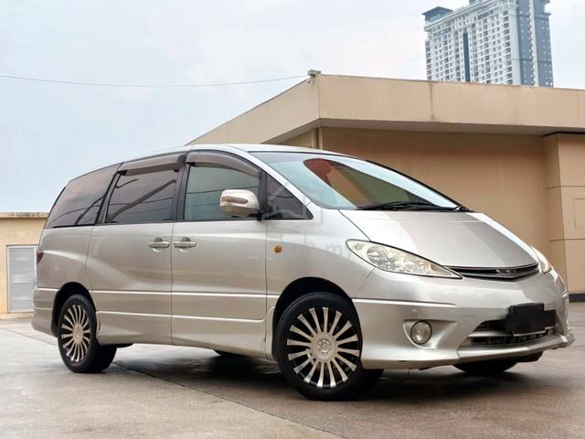 Toyota Estima 3.0 A VVTI Fcelift - 1