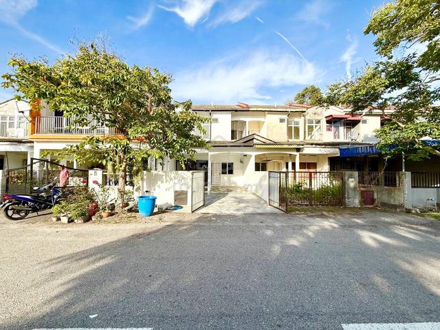 FACING OPEN ‼️ 2 Storey Taman Sri Bayu Sungai Pelek Sepang 1
