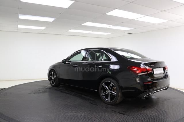 2021 Mercedes Benz A200 Progressive Line Sedan - 5