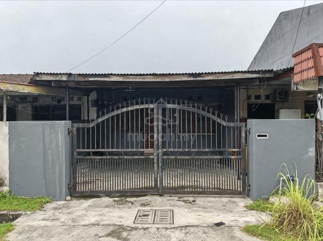 FACING OPEN Taman Greenwood Batu Caves Single Storey 1
