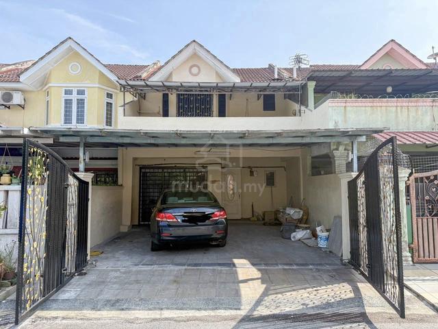TERMURAH dan BESAR Double Storey Terrace Taman Putra Perdana, Puchong 1