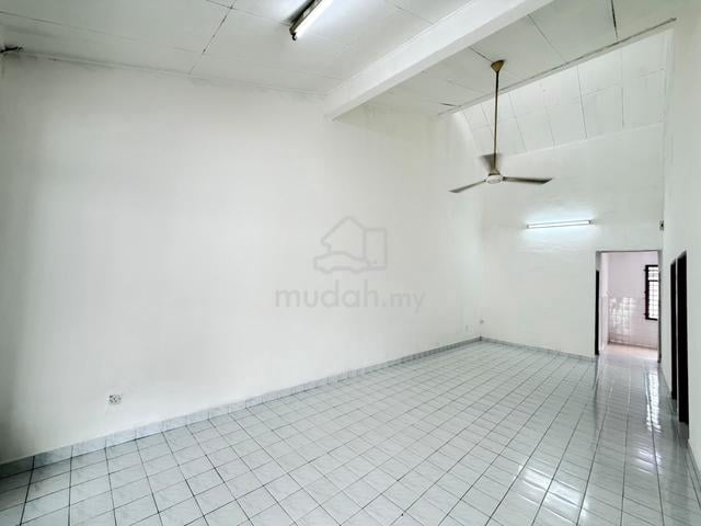 Jalan Badik, Taman Puteri Wangsa @ Ulu Tiram, 22x70 Single Storey 1