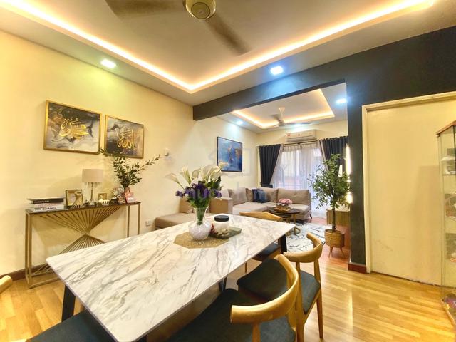 Merak Apartment (Shah Alam) 1