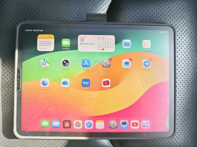 Carousel Image