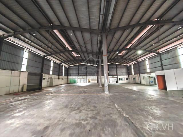 SemiD Factory Warehouse Rent‼️Pandamaran Port Klang【6625sf /200Amp/CF】 1