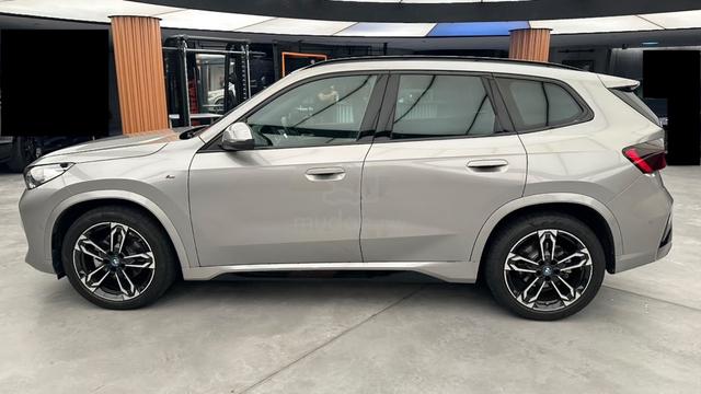 2024 Bmw IX1 0.0 EDRIVE20 M SPORT MY24 U11 (A) - 4