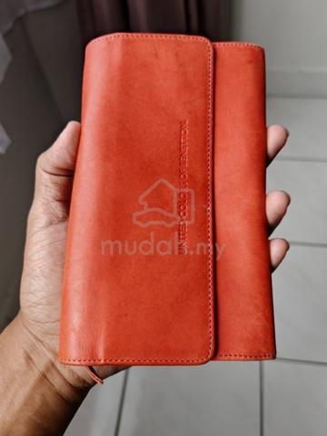 vintage wallet UCB kulit - photo 2 of 2
