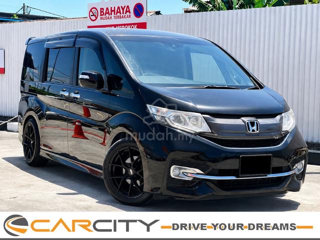 2017 Honda STEPWAGON SPADA PREMIUM SPEC 7 SEATER - 2