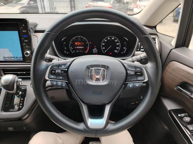 2021 Honda Odyssey 2.4L Absolute Japan Grade 6  - 4