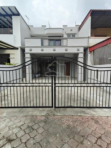 Double Storey House for Rent at Taman Pulai Utama,Skudai 1