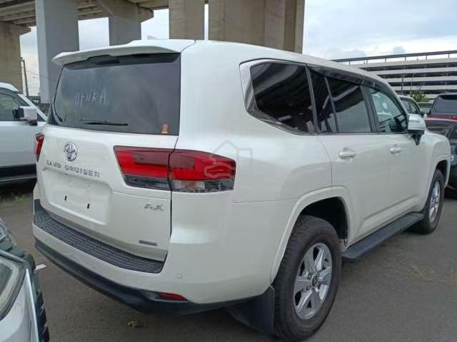 2024 Toyota LANDCRUISER 3.4 AX Grade 5A 7 Seater - 4
