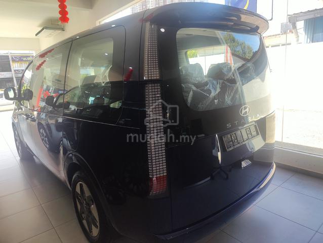 2025 Hyundai Staria only - 3
