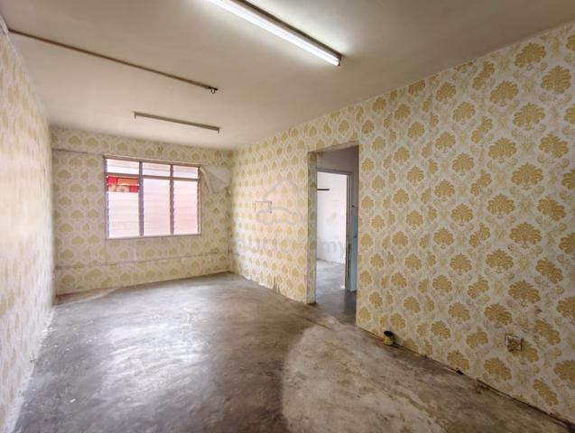 Flat Taman Pelangi Indah 1