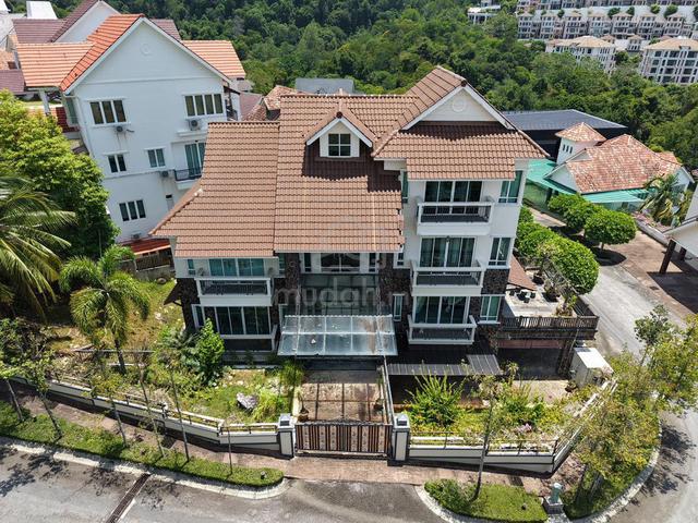 Hilltop Villa G/Guarded 2-Storey Corner Super Bungalow Luxury Renovate 1