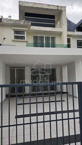 For Rent -- at Tiara East Double Storey Near Diamond City, Semenyih 1
