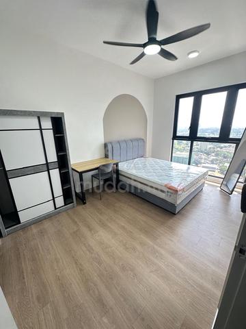 Ready Move In Single Room Skyline KL Velocity Mytown Chan Sow Lin LRT 1