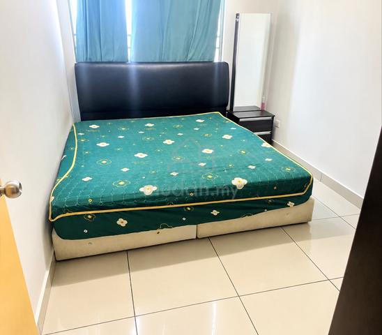 medium room 1