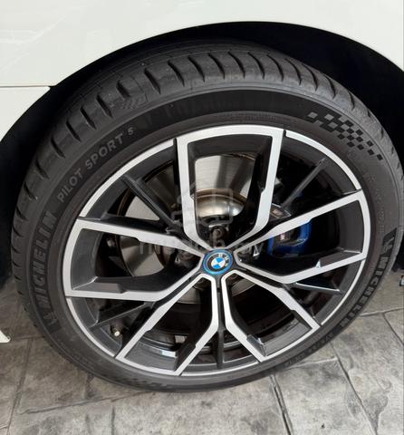 2022 Bmw 5 SERIES 2.0 30E (CKD) M-SPORT LCI (A) - 4