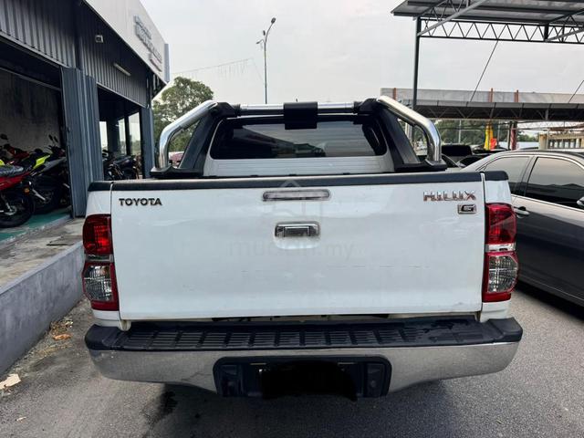 2014 Toyota HILUX 2.5 G VNT (A) Boleh Loan - 4