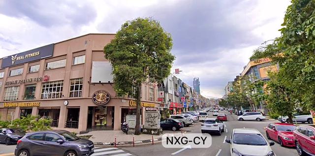 Hot Rent MAINROAD🔥Ground Floor CORNER Shop Lot!Sri Petaling Damansara 1