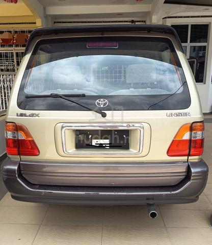 2004 Toyota UNSER 1.8 LGX (A) - 2