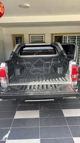 2019 Toyota HILUX  2.4 L-EDITION FACELIFT (A) OWNER - 4