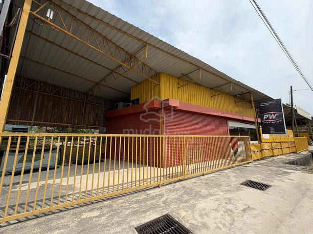 Cherok Tokun Facing Mainroad 1-Stry Full Renovated Workshop For Rent ! 1