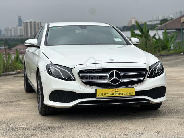 2017 Mercedes Benz E200 AVANTGARDE 2.0(RAYA PROMO) - 1