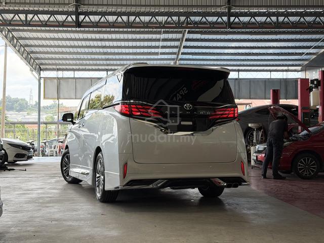 2024 Toyota ALPHARD 2.5 Z MODELISTA KIT ORI - 2