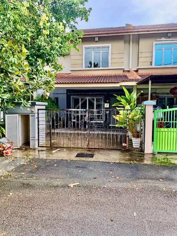 Double Storey Terrace Taman Suria Tropika Seri Kembangan 1