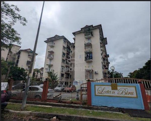 Latan Biru 1