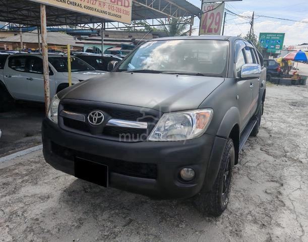 Toyota HILUX 2.5(A)VIGO D/C G D4D 4X4 PICKUP TRUCK - 1