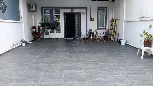 Double Storey House@Tmn Kota Masai 1