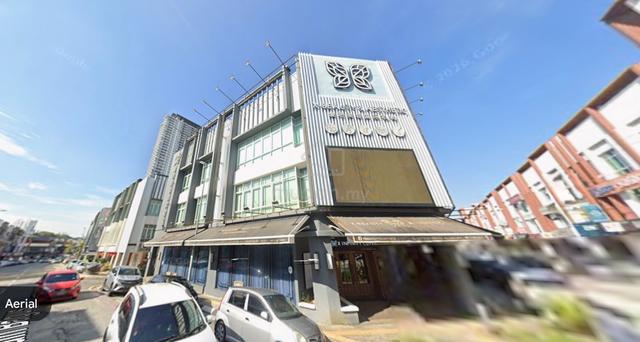 [CORNER LOT] 4 Storey Shoplot Sri Petaling Hot Location Along Mainroad 1