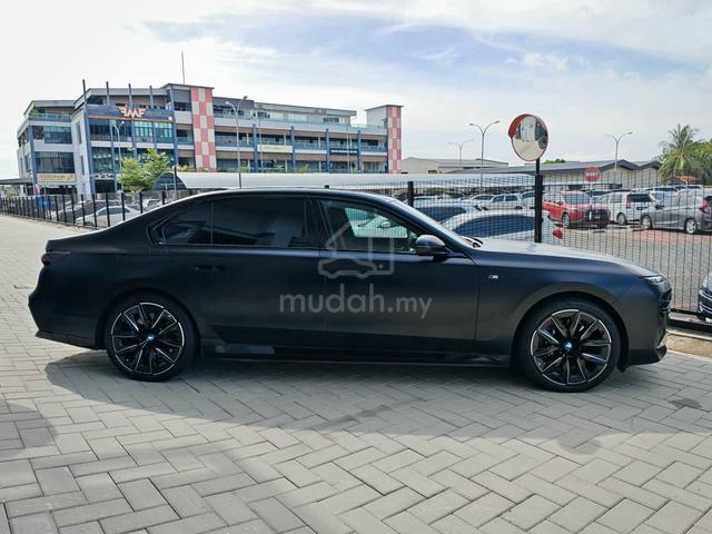 BMW i7 xDrive60 M Sport G70 (A) CBU 2023 - 4